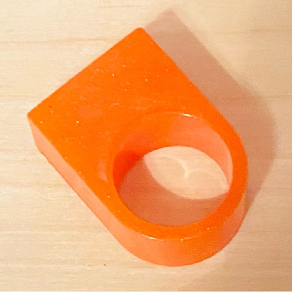 🔥 Bold Orange Chunky Resin Ring 🔥